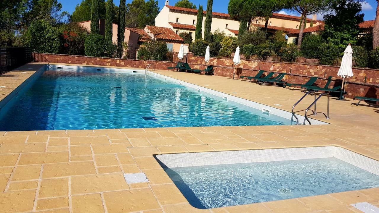 Villa Au Golf De St-Endreol 라모테 외부 사진