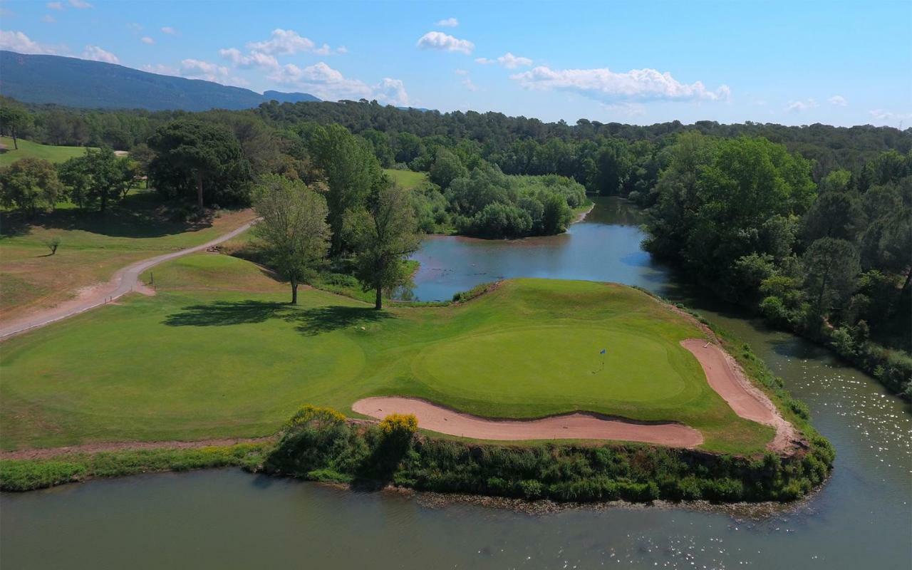 Villa Au Golf De St-Endreol 라모테 외부 사진